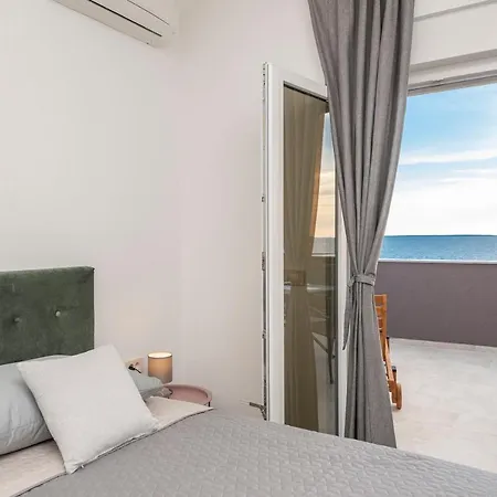 Apartment Eni 1