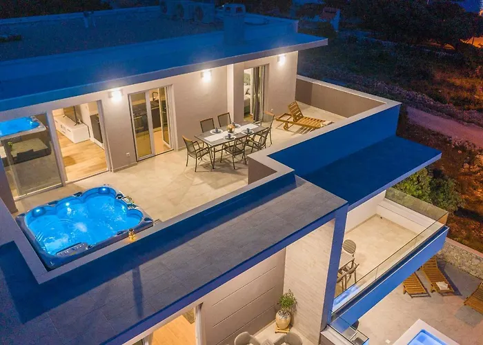 Апартаменты Eni 1 *