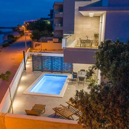 Eni 1 Apartamento