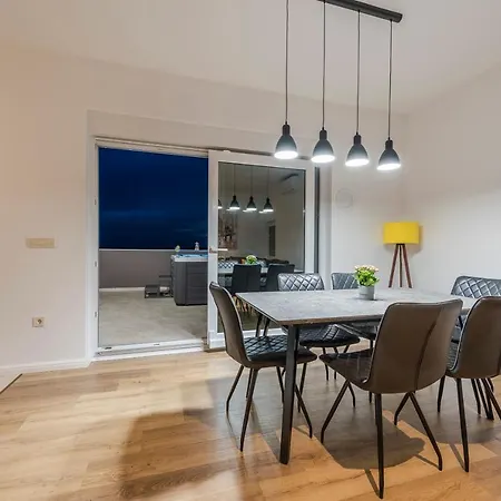 Eni 1 * ماندري